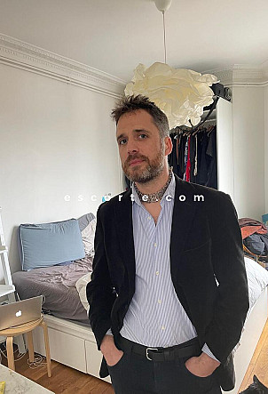 FrenchDad - Hommes escort Paris