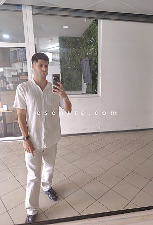 James - Hommes escort Nice