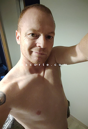 Julien - Hommes escort Saint-Étienne