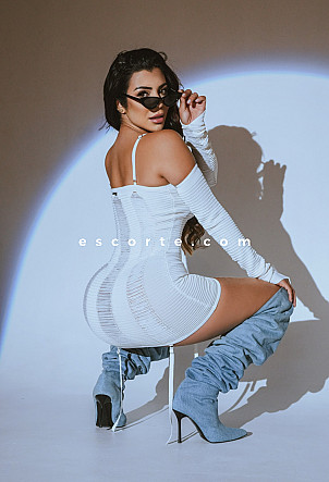 Patricia - Hommes escort Paris