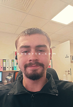 Aaron675 - Hommes escort Haguenau