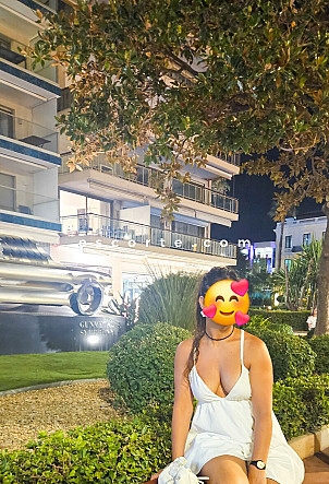Sofiasexy75 - Girl escort Paris