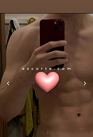 Escortboy133 - Hommes escort Marseille