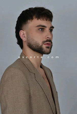 Tomxoxo - Hommes escort Paris