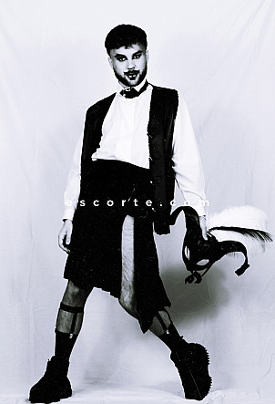 Tomxoxo - Hommes escort Le Mans