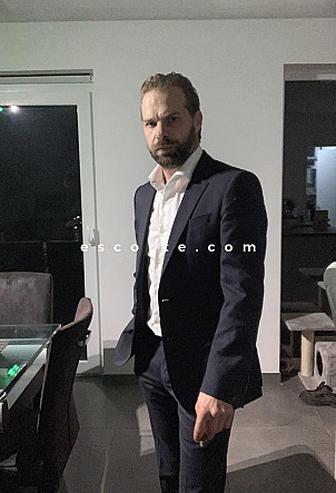 Tommyboy - Girl escort Lille