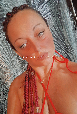 Maria - Girl escort Martigues