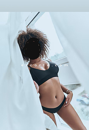 Nimalabombe - Girl escort Montbéliard