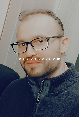 Jerem - Hommes escort Épernay