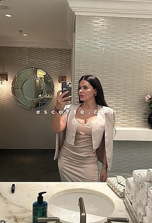 Giorgina - Girl escort Cannes