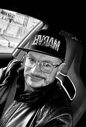 Antonio3873 - Hommes escort Grenoble