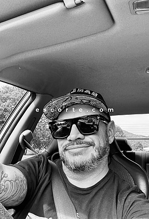 Antonio3873 - Hommes escort Grenoble