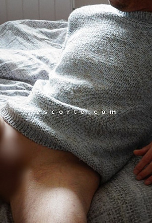 Mversa - Males escort Lyon