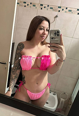 Alina - Girl escort Biarritz