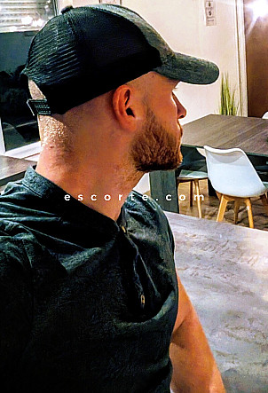 Charlydu69 - Hommes escort Lyon