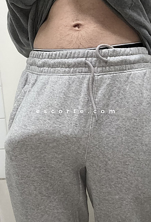 Calypso - Hommes escort Paris