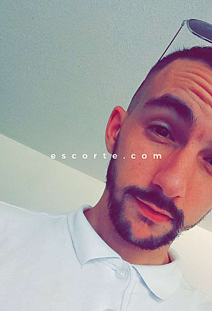 Aureo - Hommes escort Paris