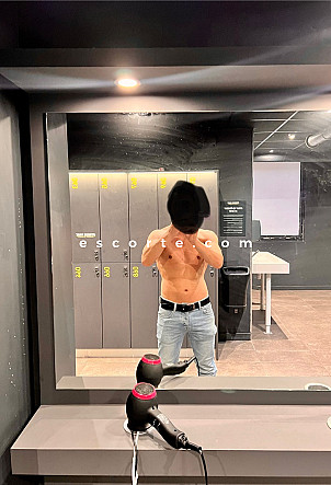 Tony - Hommes escort Angers