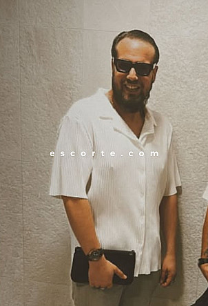 Kaze - Males escort Toulouse