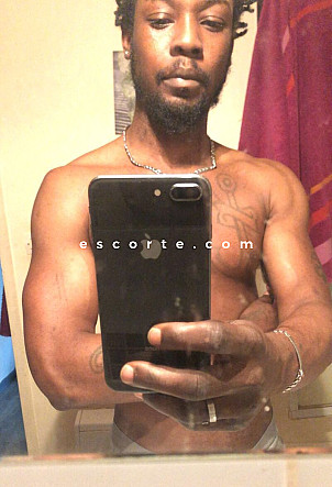 Berso - Hommes escort Pau