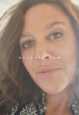 MaryMary - Girl escort Reims