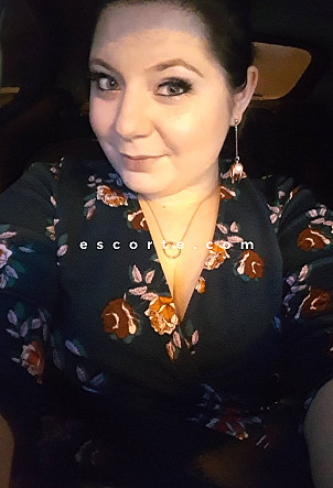 Virginie - Girl escort Caen