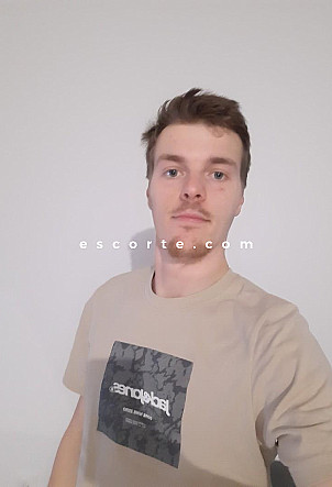 Fabien - Males escort Clermont-Ferrand