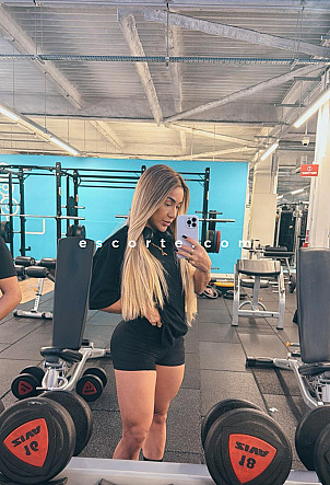 Jessys - Girl escort Annemasse