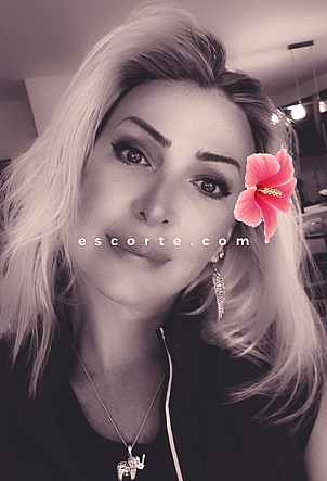 vicky - Transsexuels escort Nice