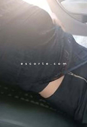 Jhcoupleouvert - Girl escort Nîmes