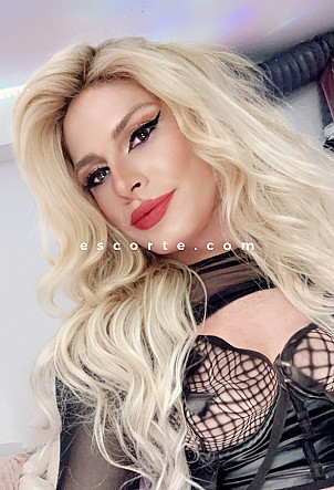 Valentine - Trans escort Paris