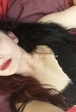 Bella - Girl escort Pontoise