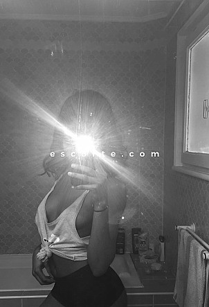 Caramelcheri - Girl escort Vitry-sur-Seine